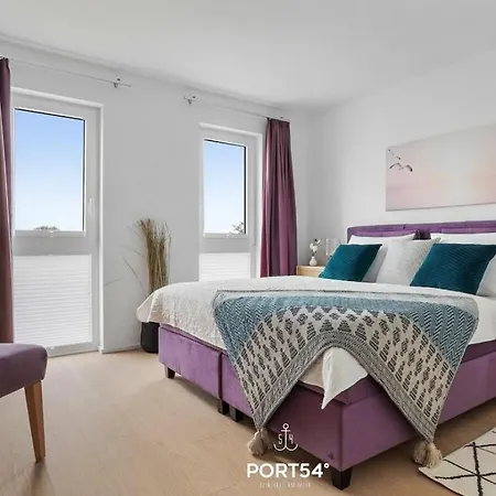 With 3 Bedrooms Hébergement de vacances *