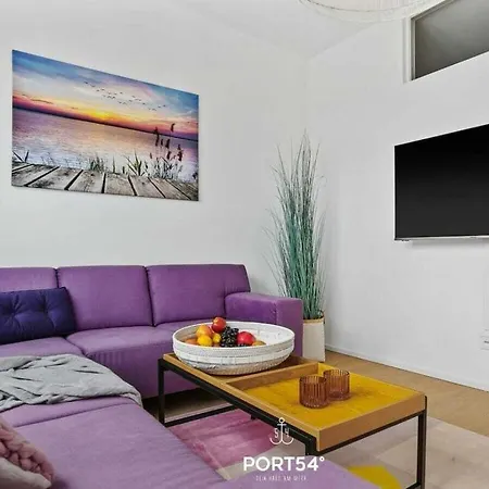 With 3 Bedrooms * Olpenitz