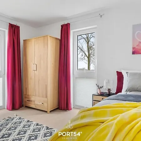 With 3 Bedrooms Hébergement de vacances