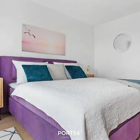 With 3 Bedrooms * Olpenitz
